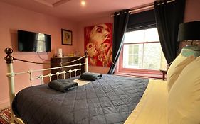 King Street Accomadation